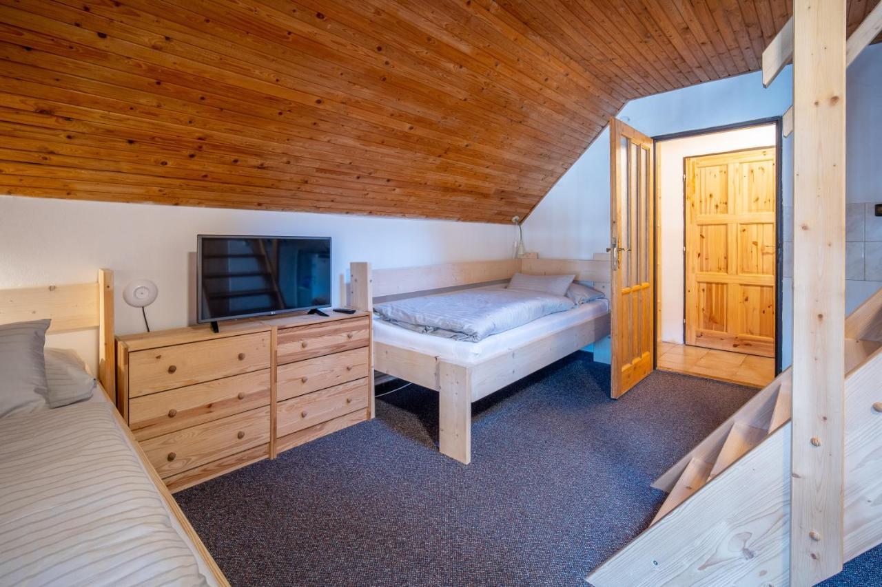 Penzion Koucky Bedrichov  Bagian luar foto